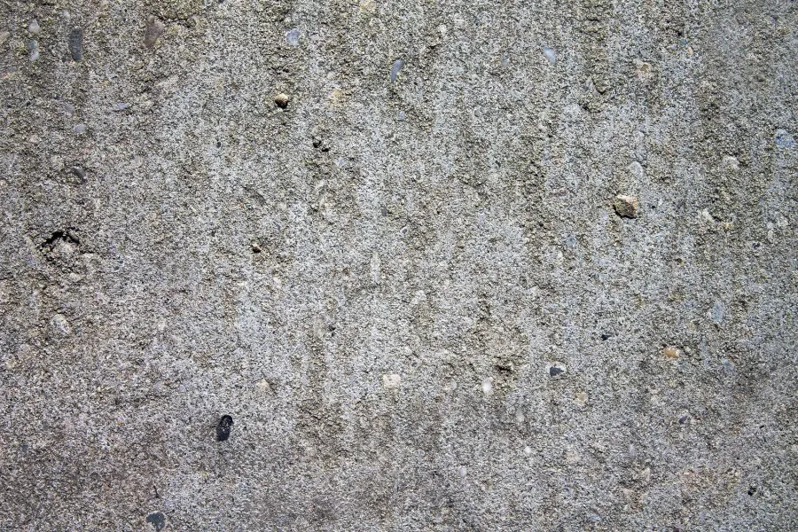 Betonowe inspiracje w Twoim wnętrzu - płytki imitujące beton